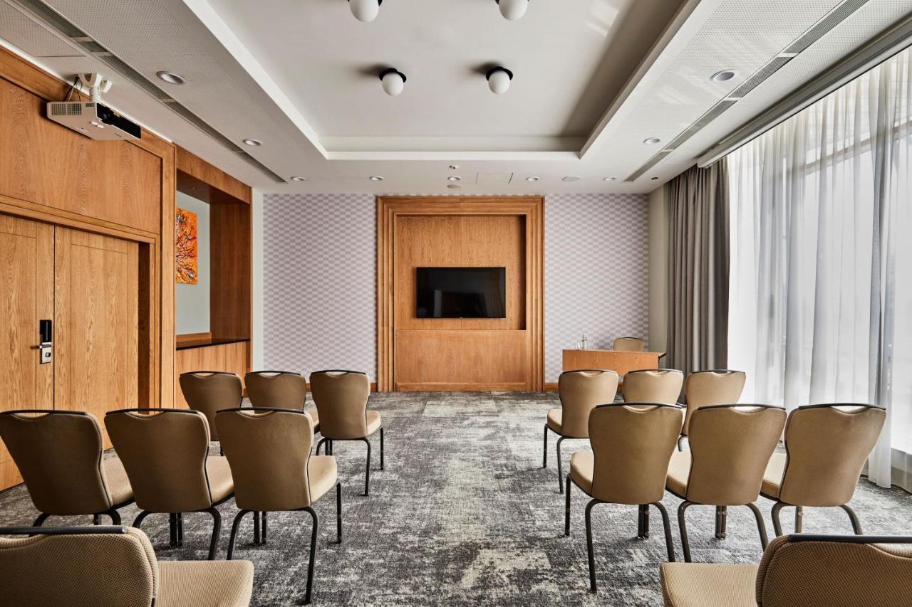 Sheraton Poznan Hotel Εξωτερικό φωτογραφία Meeting room