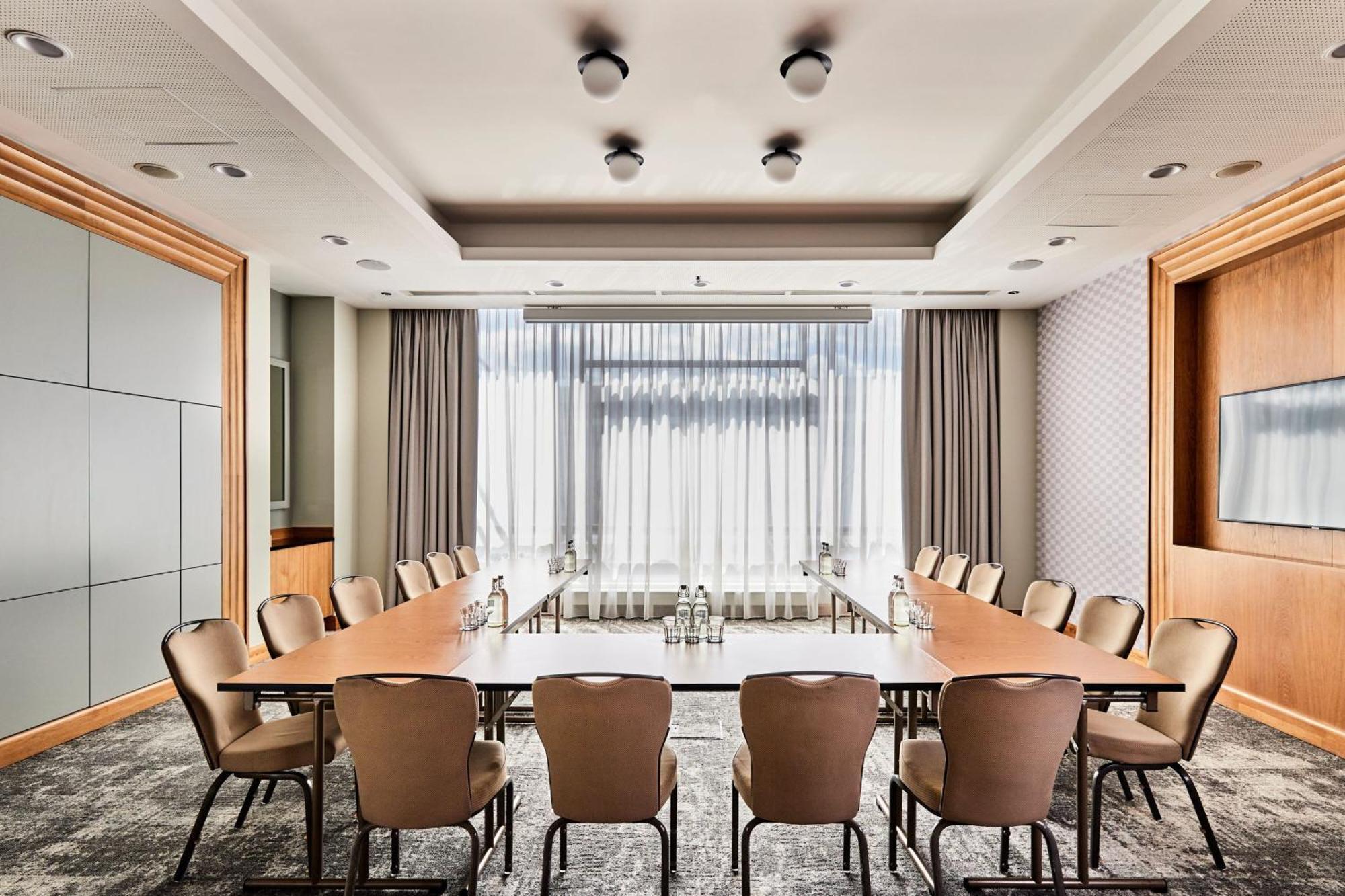 Sheraton Poznan Hotel Εξωτερικό φωτογραφία Meeting room